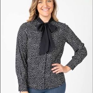 NWOT XXL Agnes & Dora POLKA DOTS blouse!!